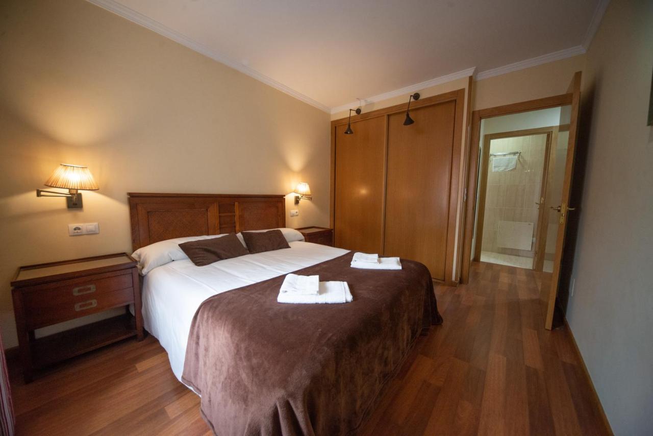 Cabalo Furado Tui Hotel Bagian luar foto