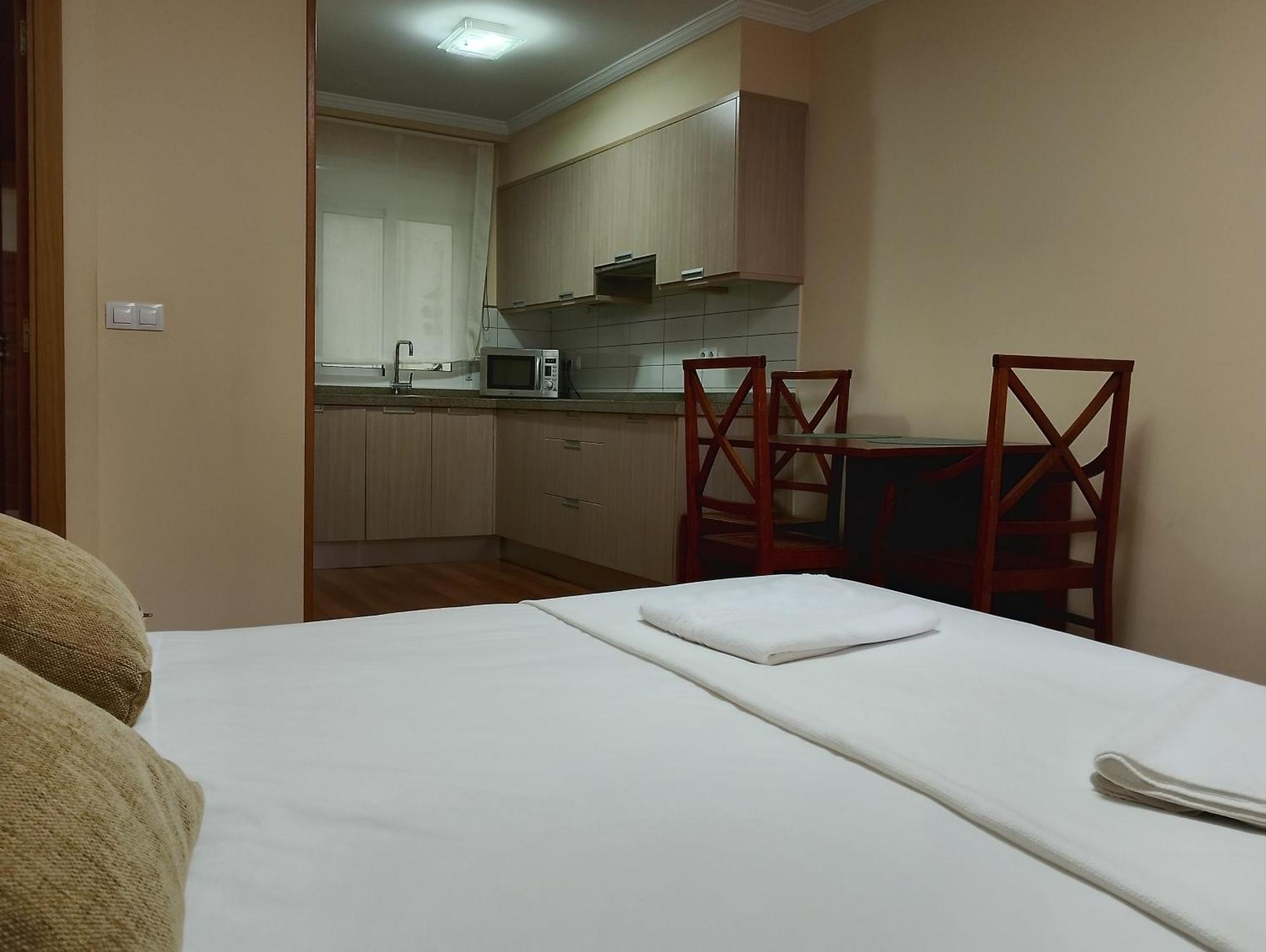 Cabalo Furado Tui Hotel Bagian luar foto